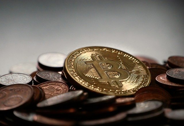 Bitcoin überschreitet magische 10000 USD-Grenze