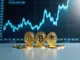 cardano-trotzt-kursdruck-mit-rekordaktivitaet-chatgpt-prognosen-fuer-ada-xrp-und-solaxy