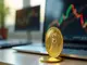 dogecoin-vor-moeglichem-ausbruch-etf-antrag-technische-muster-und-markttrends-im-fokus